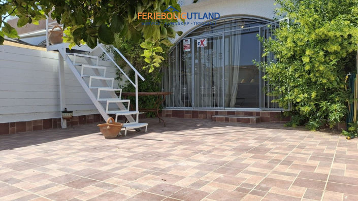 Image No.8-3 Bed Townhouse for sale