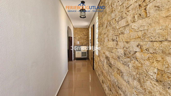Image No.17-6 Bed Villa for sale