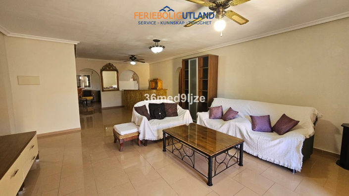 Image No.19-6 Bed Villa for sale