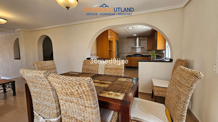 Image No.44-6 Bed Villa for sale