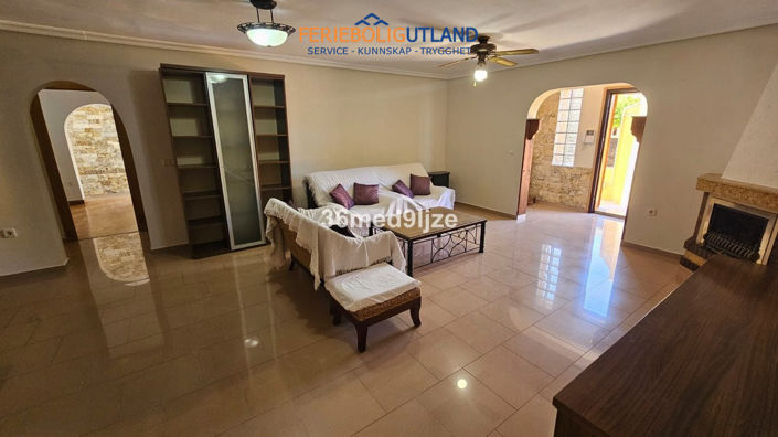 Image No.6-6 Bed Villa for sale