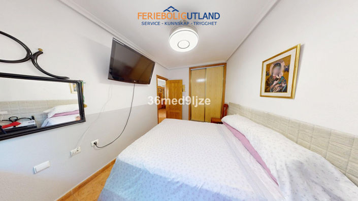 Image No.25-2 Bed Apartment for sale