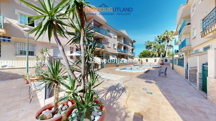 Image No.29-2 Bed Apartment for sale