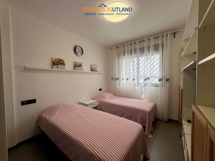 Image No.13-2 Bed Bungalow for sale