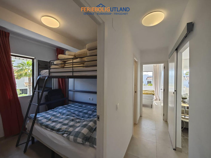 Image No.10-3 Bed Apartment for sale