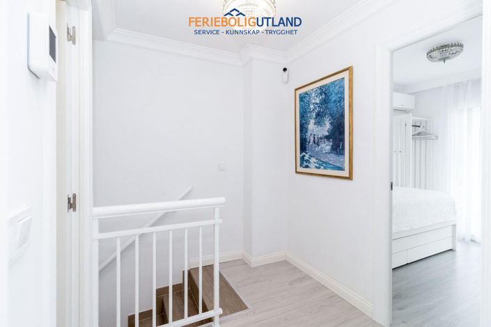 Image No.15-3 Bed Townhouse for sale