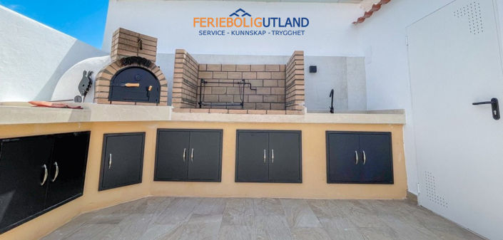 Image No.34-3 Bed Townhouse for sale