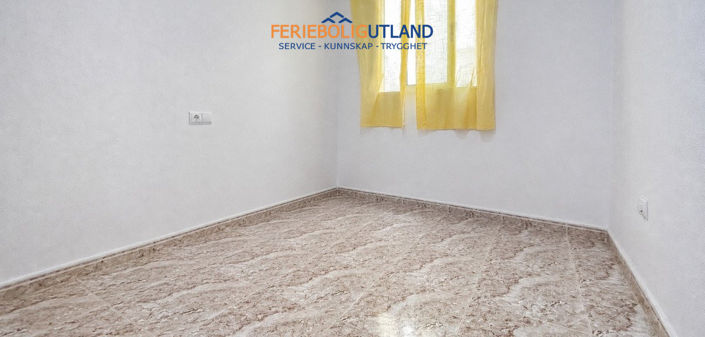 Image No.18-3 Bed Apartment for sale