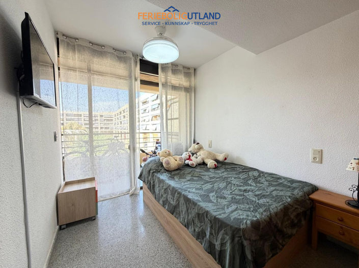Image No.10-3 Bed Apartment for sale
