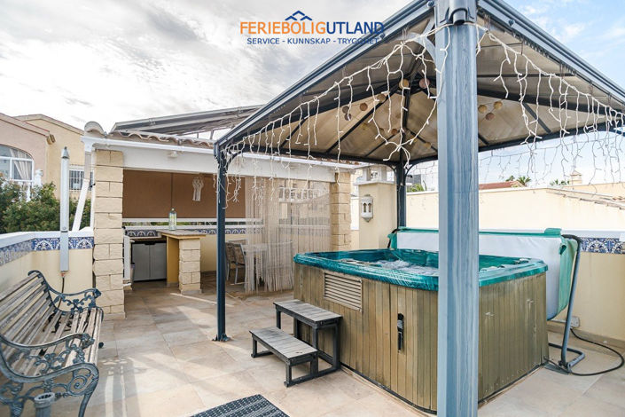 Image No.25-3 Bed Villa for sale