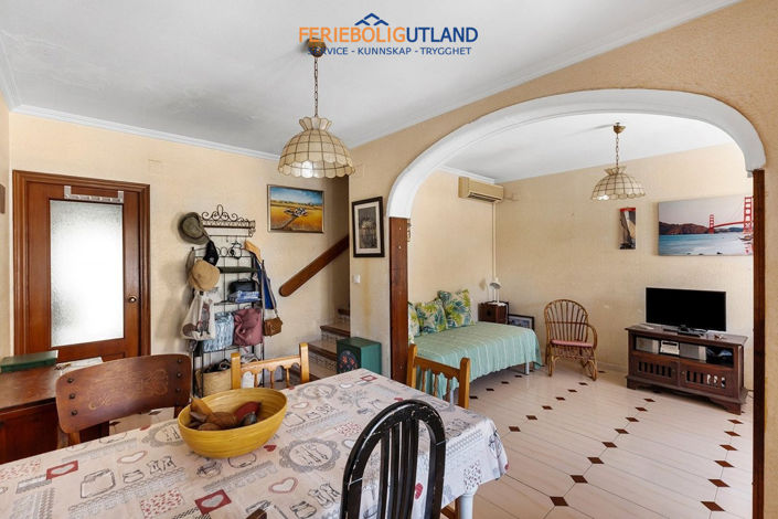 Image No.6-3 Bed Townhouse for sale