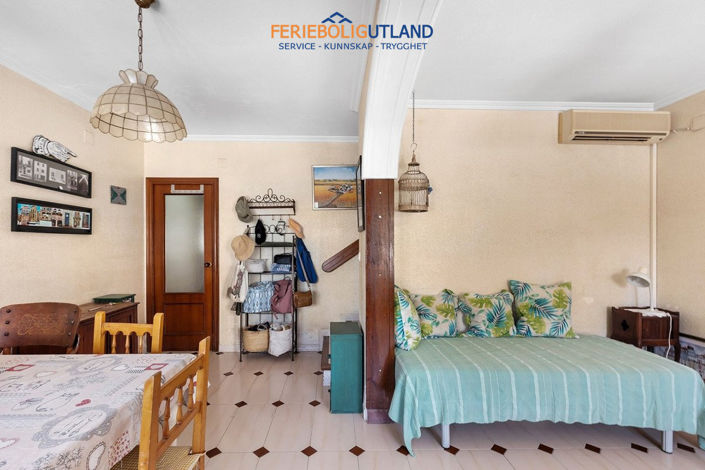 Image No.8-3 Bed Townhouse for sale