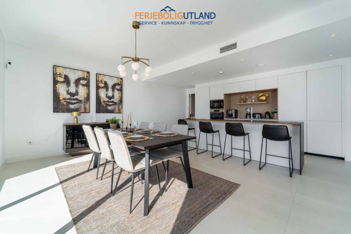 Image No.12-3 Bed Apartment for sale