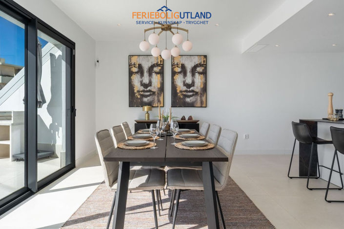 Image No.13-3 Bed Apartment for sale