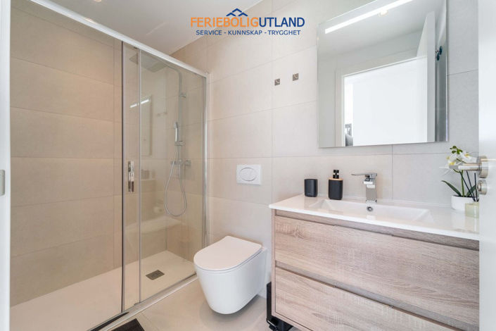 Image No.28-3 Bed Apartment for sale