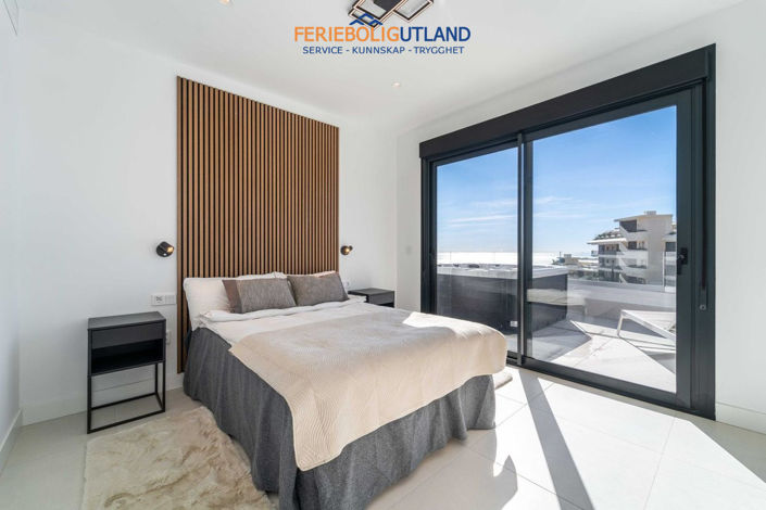 Image No.34-3 Bed Apartment for sale