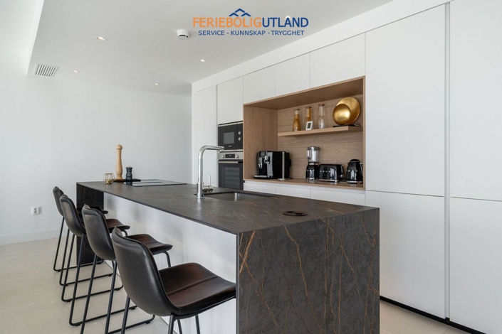 Image No.7-3 Bed Apartment for sale