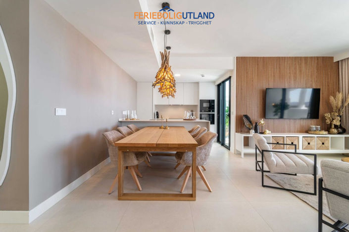 Image No.12-3 Bed Apartment for sale
