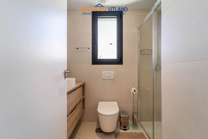 Image No.27-3 Bed Apartment for sale