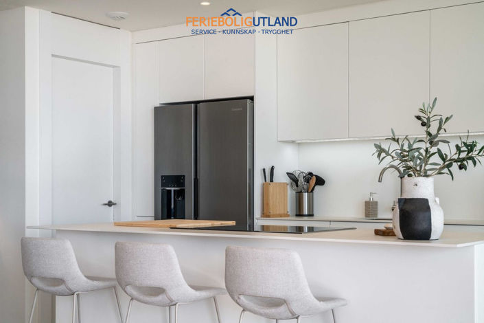 Image No.23-3 Bed Apartment for sale