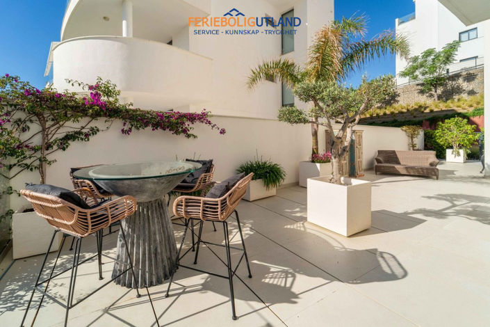 Image No.19-2 Bed Apartment for sale