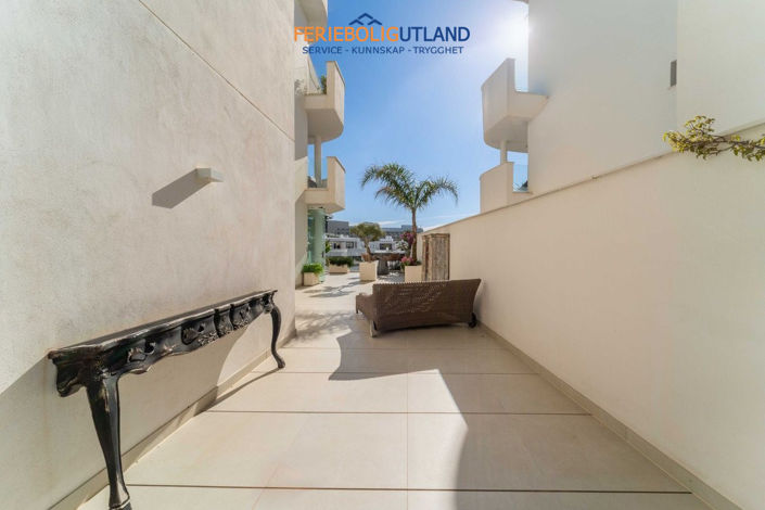 Image No.27-2 Bed Apartment for sale