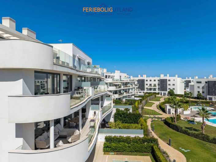 Image No.11-3 Bed Apartment for sale
