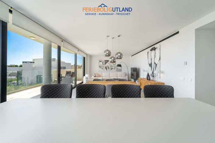 Image No.8-3 Bed Apartment for sale