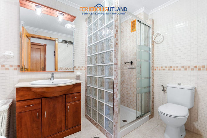Image No.21-2 Bed Apartment for sale