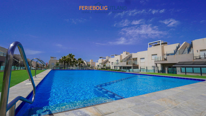 Image No.3-Appartement de 2 chambres à vendre à Torrevieja