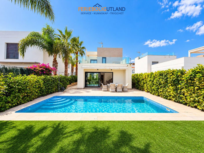 Image No.2-3 Bed Villa for sale