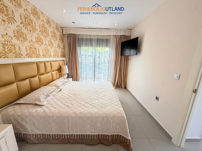 Image No.24-3 Bed Villa for sale