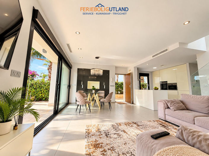 Image No.6-3 Bed Villa for sale
