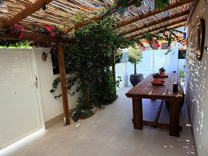 Image No.17-3 Bed Villa for sale