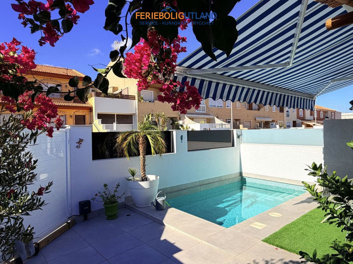 Image No.19-3 Bed Villa for sale