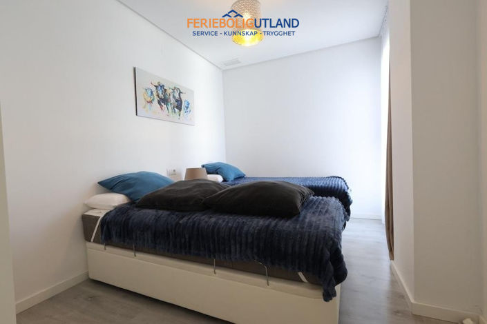 Image No.11-2 Bed Apartment for sale