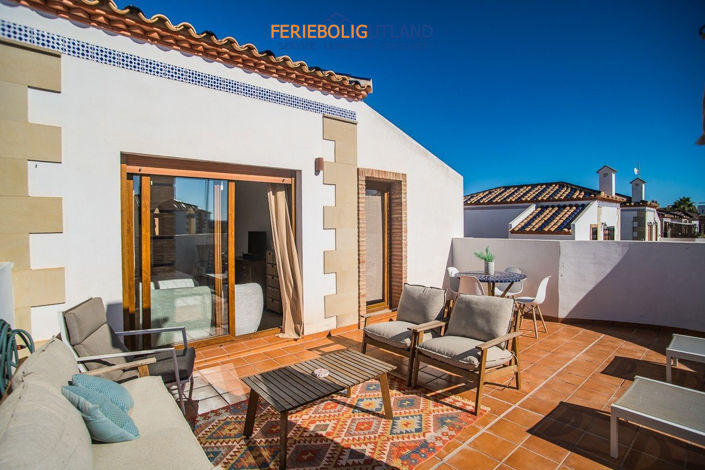 Image No.27-3 Bed Villa for sale