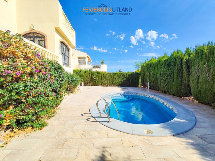 Image No.33-3 Bed Villa for sale
