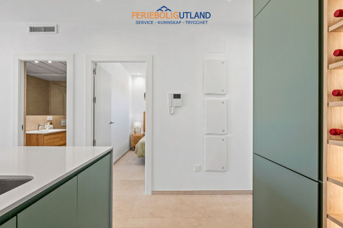 Image No.19-3 Bed Apartment for sale