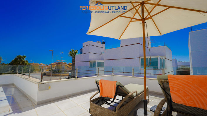 Image No.21-3 Bed Villa for sale
