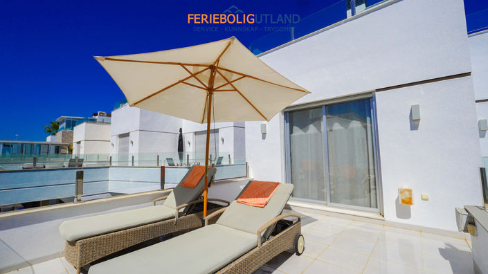 Image No.22-3 Bed Villa for sale