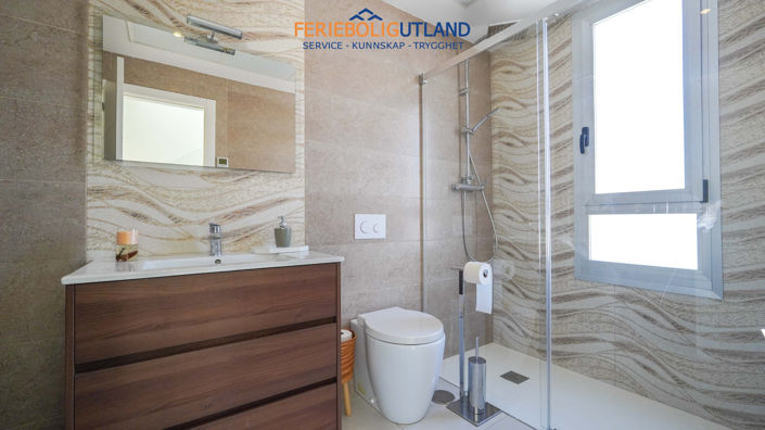 Image No.24-3 Bed Villa for sale