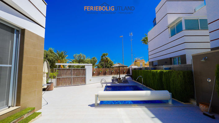Image No.55-3 Bed Villa for sale