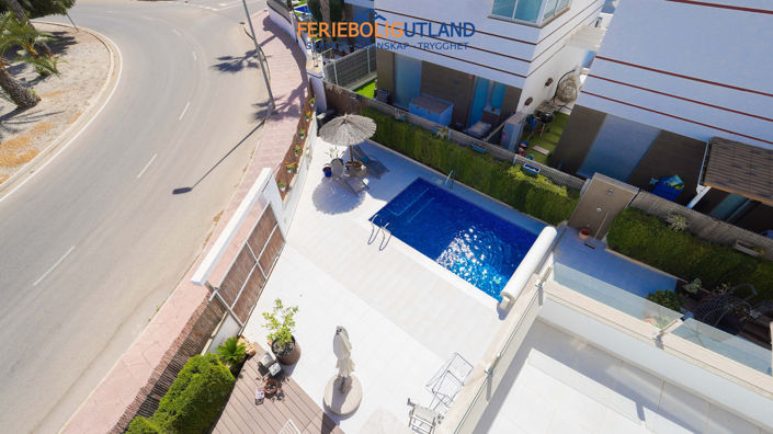 Image No.9-3 Bed Villa for sale