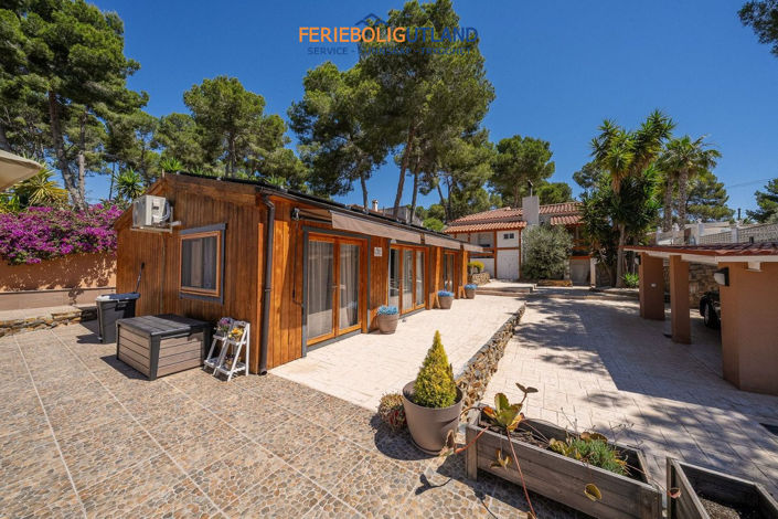 Image No.37-4 Bed Villa for sale