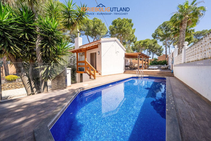Image No.5-4 Bed Villa for sale