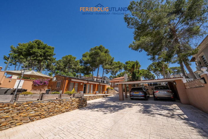 Image No.6-4 Bed Villa for sale