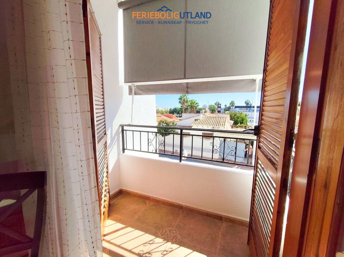 Image No.18-3 Bed Townhouse for sale
