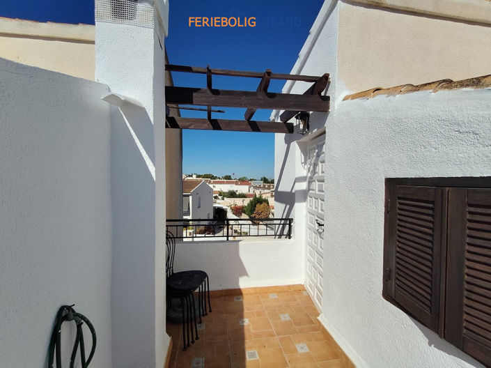 Image No.27-3 Bed Townhouse for sale