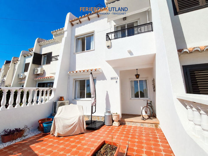 Image No.3-3 Bed Townhouse for sale